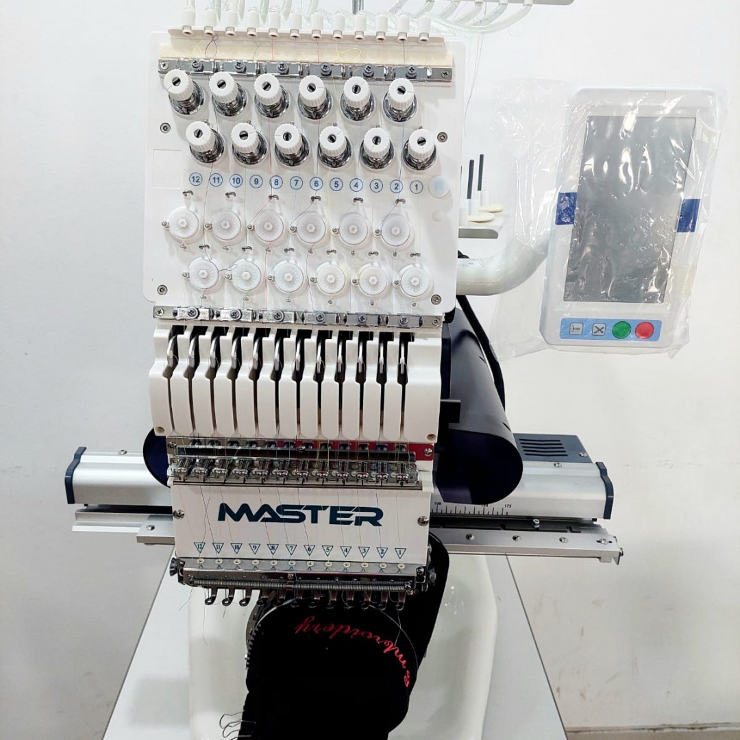 maquina-de-bordar-industrial-master-1-cabezal-v-1201s-379